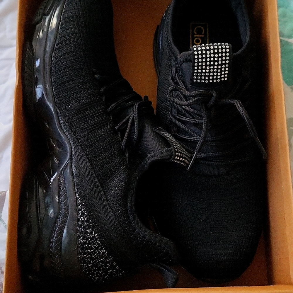 CloudAiR All black Sneakers